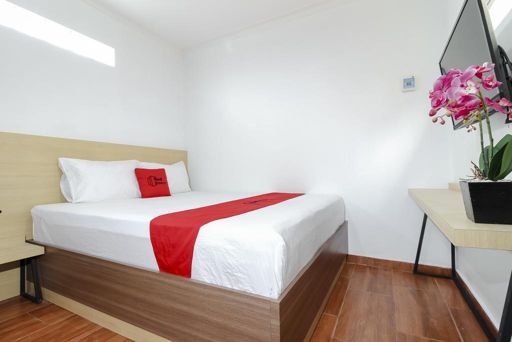 Reddoorz Plus Near Jogja Kembali Monument Hotel Джокякарта Екстериор снимка