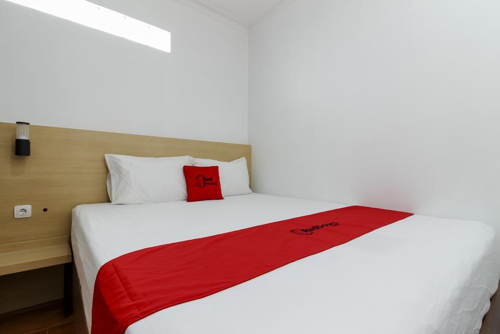 Reddoorz Plus Near Jogja Kembali Monument Hotel Джокякарта Екстериор снимка